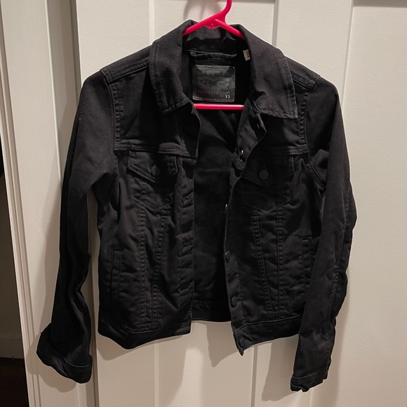 Levi's Jackets & Blazers - levi’s original trucker denim jacket black XS